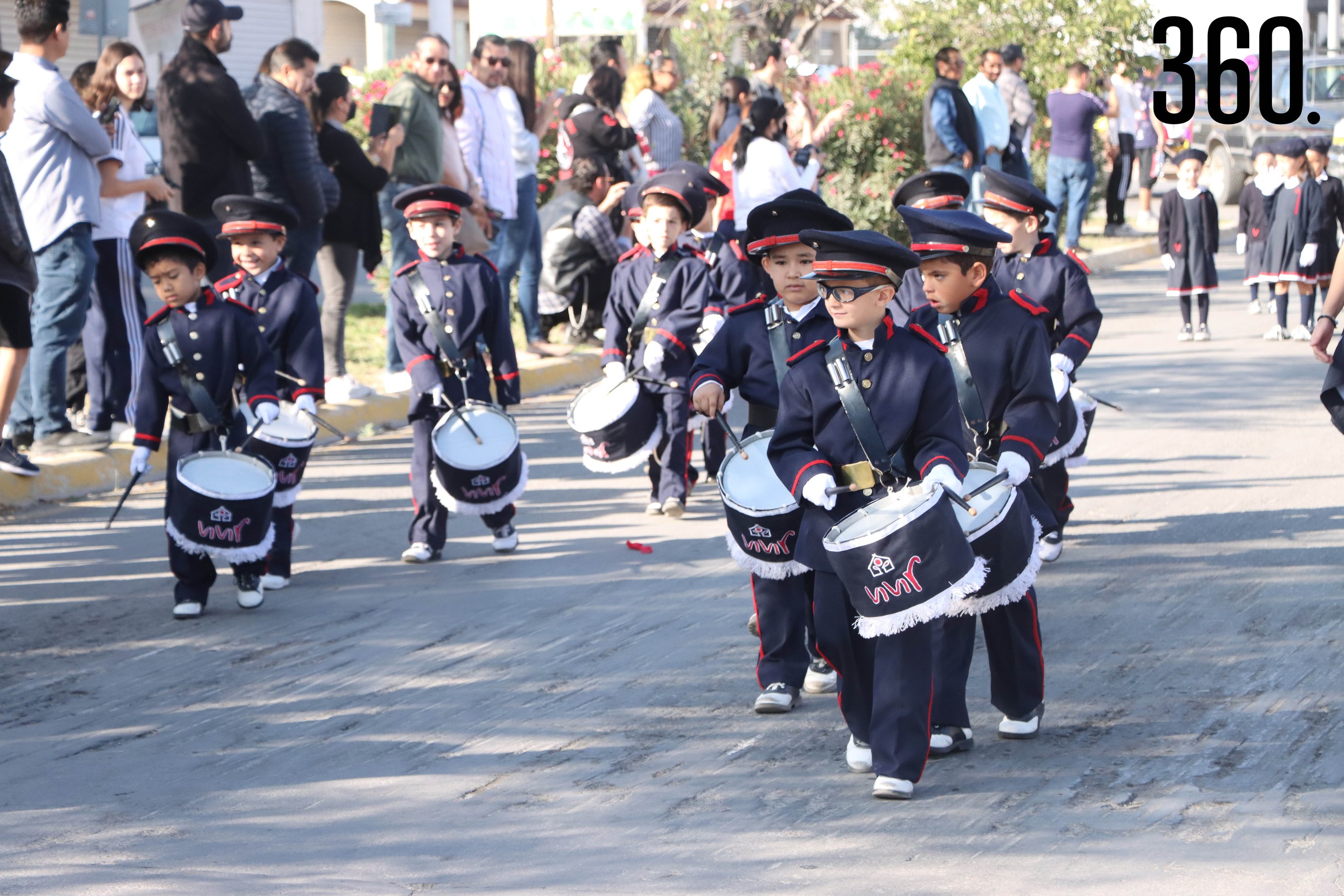 Bandas de guerra del instituto.