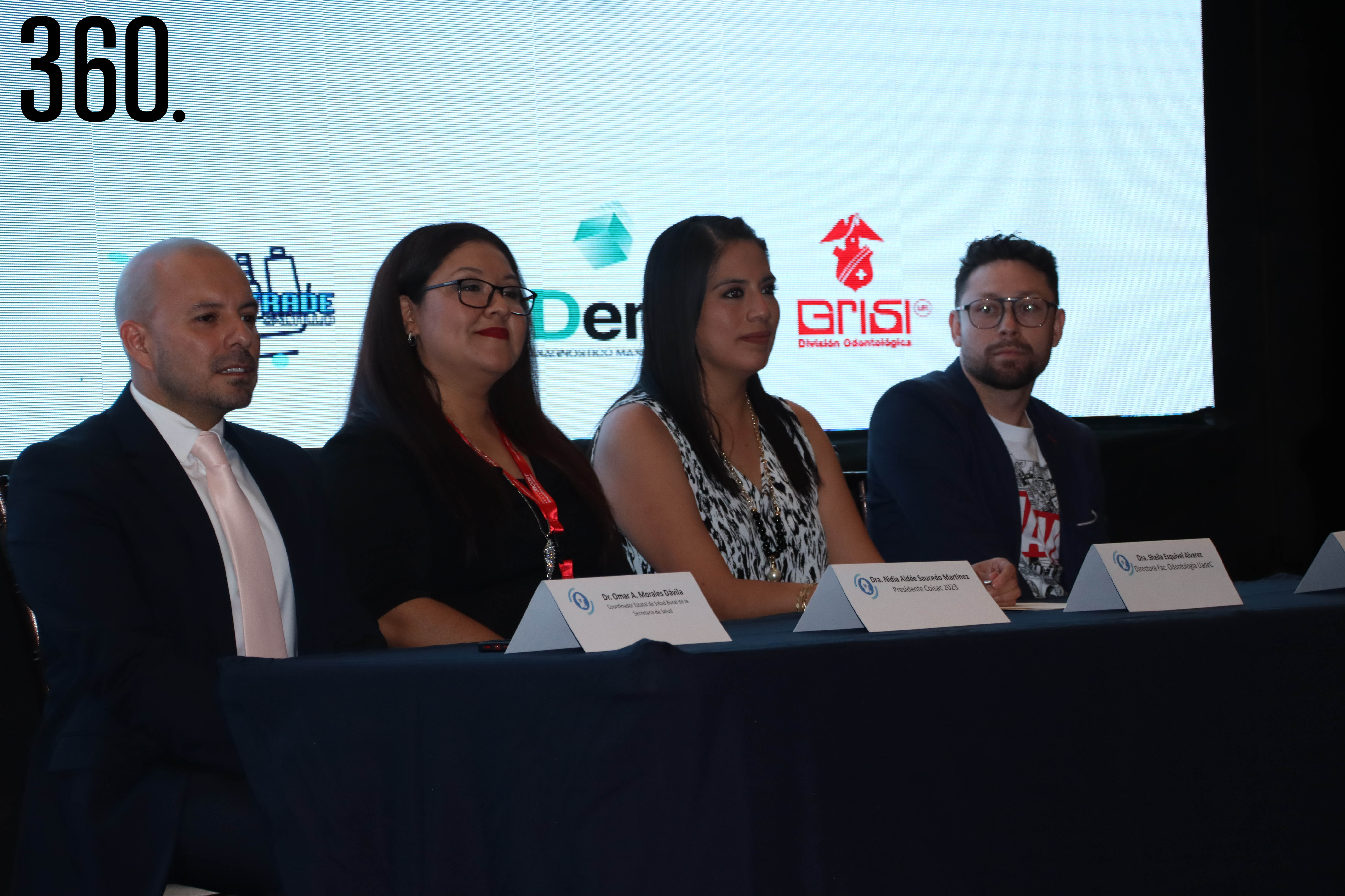 Dr. Omar Morales, Dra. Nidia Saucedo, Dra. Shaila Esquivel y Dr. Jessi Adrián García.