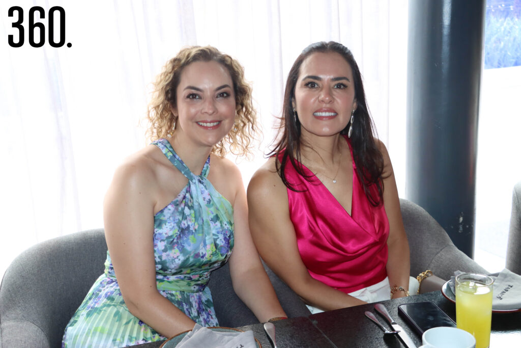 Alejandra Mondragón y Gaby González.